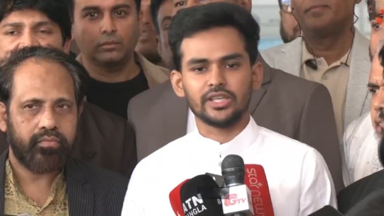 ঢাকা–১০ আসনের মনোনয়ন ফরম সংগ্রহ করলেন আসিফ মাহমুদ