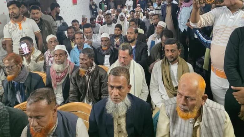 দুই শতাধিক আওয়ামী লীগ নেতাকর্মী বিএনপিতে যোগদান