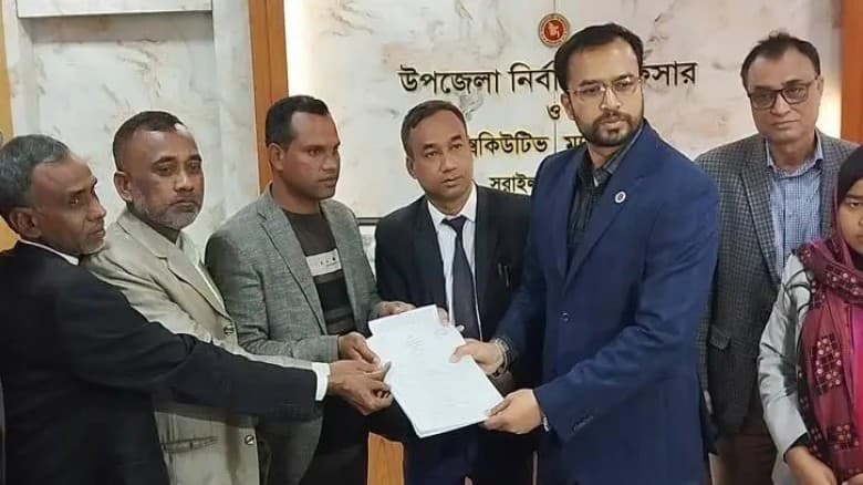 স্বতন্ত্র প্রার্থী হিসেবে মনোনয়ন নিলেন রুমিন ফারহানা