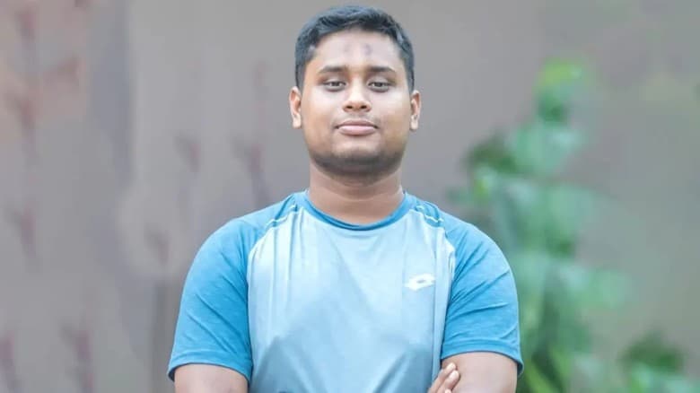 যত টাকার সম্পদ দেখালেন হাসনাত আব্দুল্লাহ