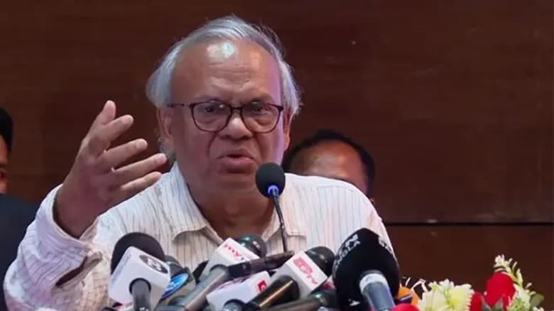 মায়ের দেখানো পথেই দেশকে এগিয়ে নিচ্ছেন তারেক রহমান: রিজভী