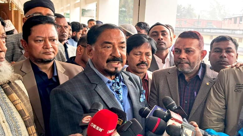 শেখ হাসিনাকে ভারত অবিলম্বে বাংলাদেশে ফেরত পাঠাবে : মেজর হাফিজ