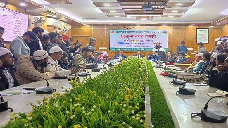 নওগাঁর ৬ আসনে যাচাই-বাছাই শেষে বৈধ ৩৩, বাতিল ৮ প্রার্থীর মনোনয়ন