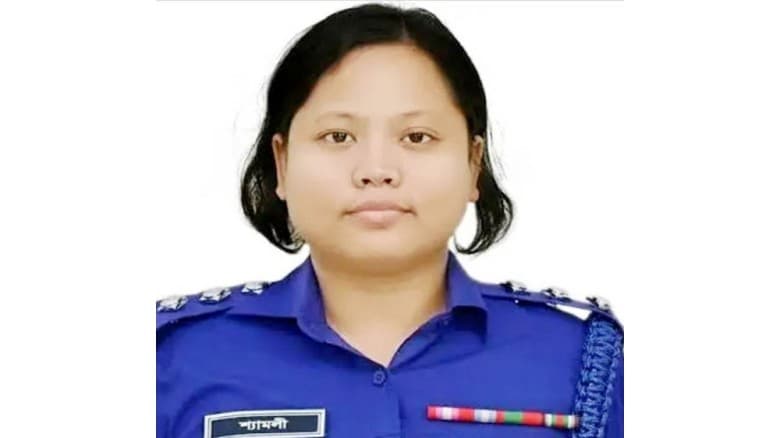স্বামীর সঙ্গে তর্কের জেরে বাসচালককে মারধরের অভিযোগে এএসপি