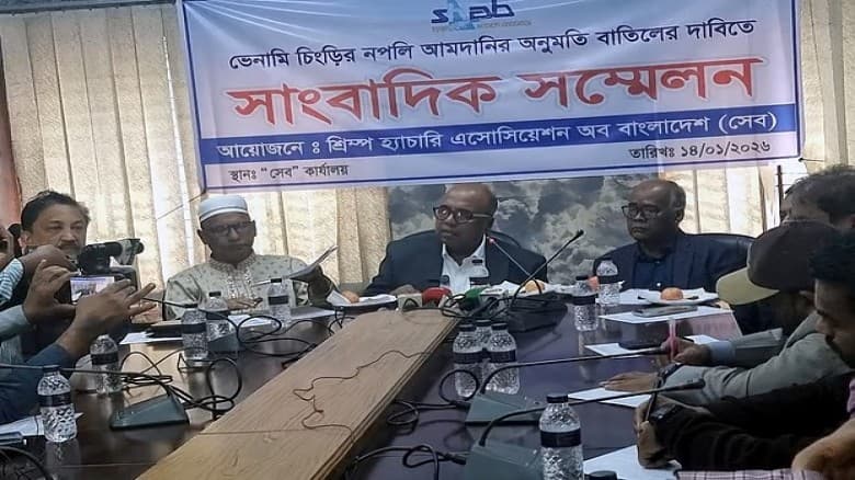 ভারত থেকে ভেনামি চিংড়ির ‘নপলি’ আমদানির অনুমোদন, ব্যবসায়ীদের ক্ষোভ