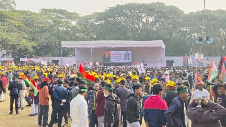 তারেক রহমানকে ঘিরে স্লোগানে মুখর সিলেট আলিয়া মাদরাসা মাঠ