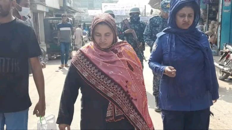 বামনায় যৌথবাহিনীর অভিযানে গাজা ও ইয়াবাসহ গ্রেফতার- ১
