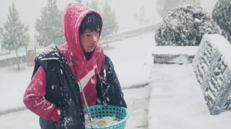 আফগানিস্তানে তুষারপাত ও ভারি বৃষ্টিতে নিহত ৬১, বিপর্যস্ত জনজীবন