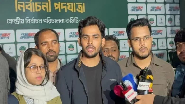 বিভিন্ন আসন থেকে মানুষ এনে মব তৈরি করার চেষ্টা: আসিফ মাহমুদ