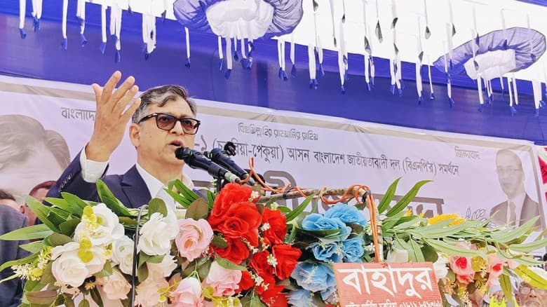 ধর্মের উছিলায় একটি দল ভোট চায় : সালাহউদ্দিন