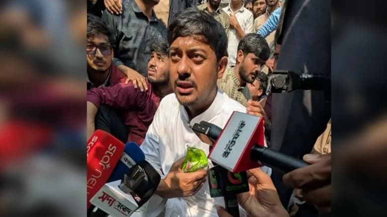 নাসীরুদ্দীন পাটওয়ারীর ওপর হামলা