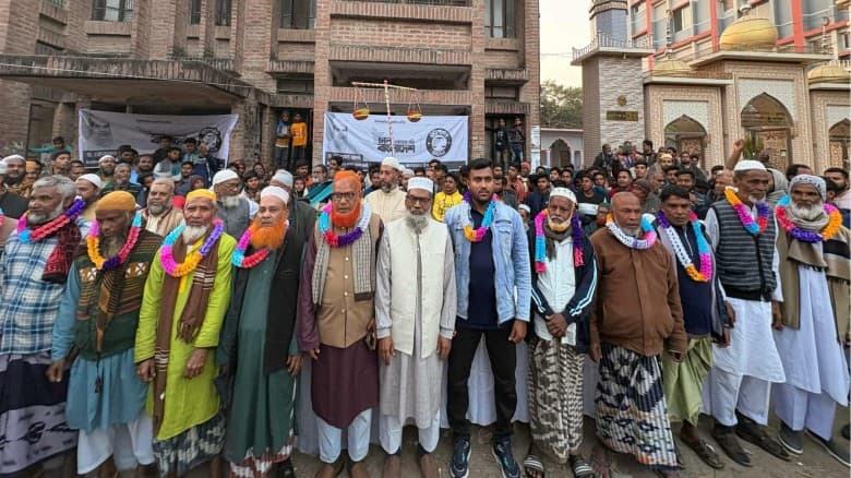 শিবগঞ্জের মোবারকপুরে বিএনপি নেতাকর্মীদের জামায়াতে যোগদান