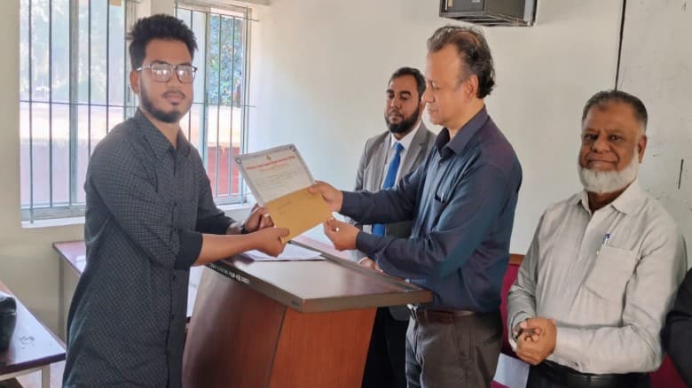 চিটাগং কলেজ ইংলিশ এলামনাই এসোসিয়েশনের উদ্যোগে মেধাবী শিক্ষার্থীদের বার্ষিক বৃত্তি প্রদান সম্পন্ন