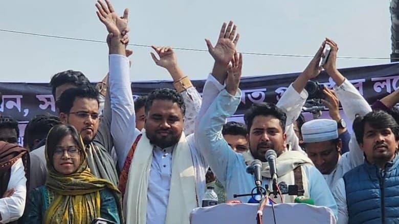 কেন্দ্র দখলের চেষ্টা করলে ১১ দলীয় জোট গণপ্রতিরোধ গড়বে: নাহিদ ইসলাম