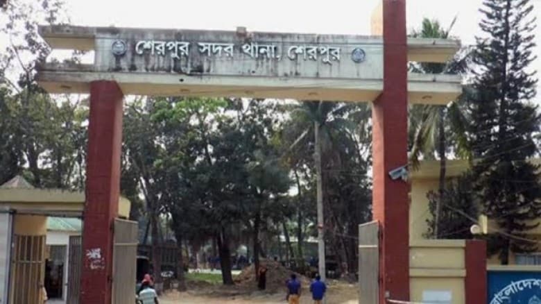 শেরপুরে পুলিশ কর্মকর্তার ঝুলন্ত মরদেহ উদ্ধার