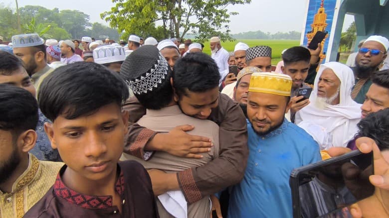 নির্বাচিত হলে আপনাদের পাঁচ বছর  বিনা পয়সায় সেবা করব