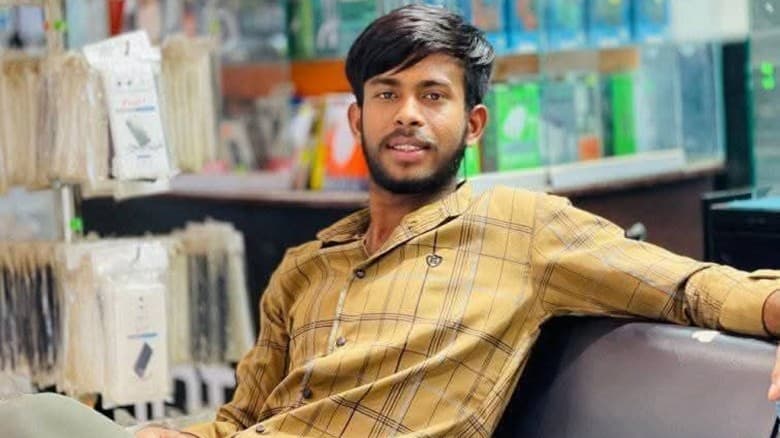 নোয়াখালীতে ক্রিকেট খেলা নিয়ে দ্বন্দ্বে তরুণকে ছুরিকাঘাতে হত্যা