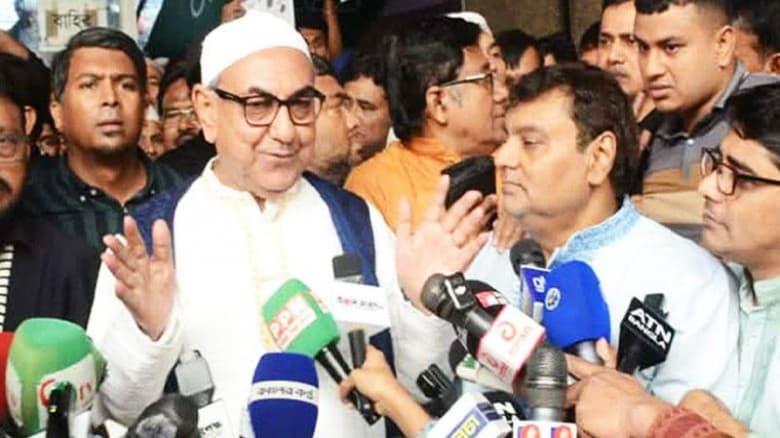 বোরকা পরে জাল ভোট দিতে এলে আমরা সহ্য করব না