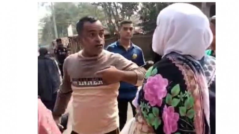 কুষ্টিয়ায় জামায়াতের নারী কর্মীদের নির্বাচনী প্রচারনায় যুবদল নেতার বাধা