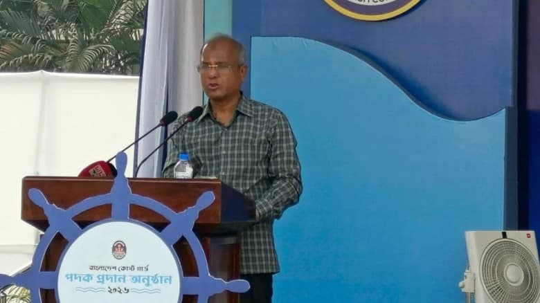 বাহিনীর সদস্যরা রাজনৈতিক এজেন্ডার সাথে জড়িত হলে কঠোর ব্যবস্থা