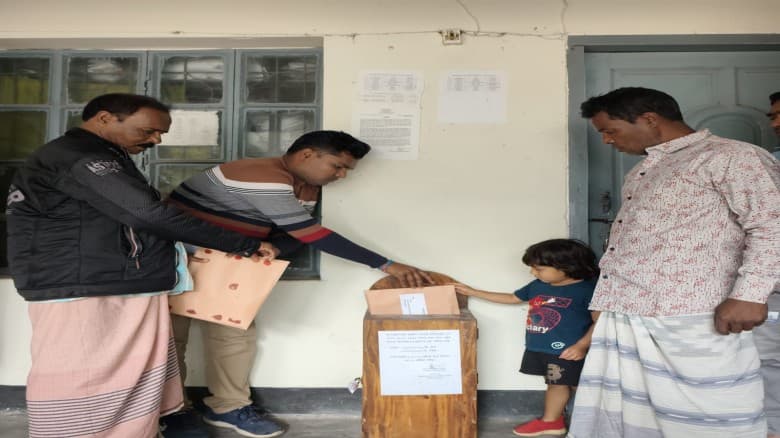 জীবিকা রক্ষায় প্রকৃত জেলেদের বৃহৎ দীঘির টেন্ডার সিডিউল