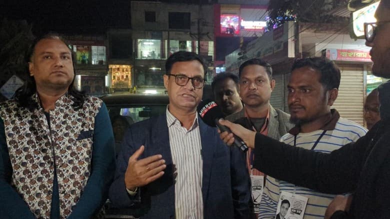 গণভোটে ‘না’এর পক্ষে প্রচারণায়  জাতীয় পার্টির এমপি প্রার্থী জহিরুল হক