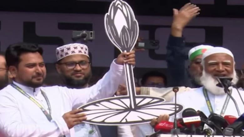 ১১ দলীয় জোট ক্ষমতায় এলে নাহিদ ইসলামকে মন্ত্রী করার ঘোষণা জামায়াতের