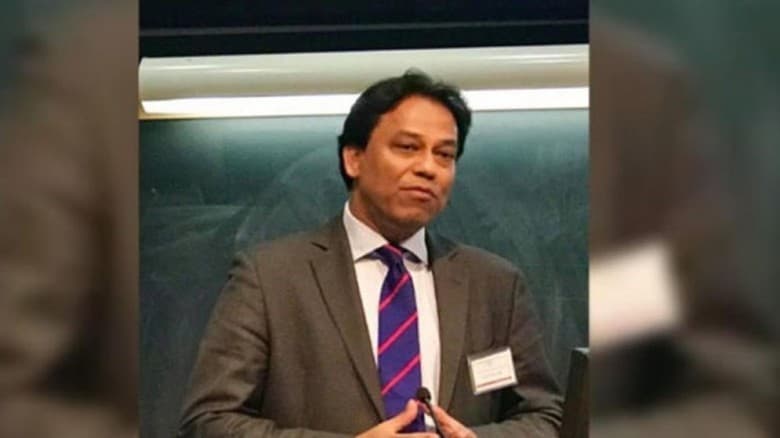 ঢাকা-১৭: তারেক রহমানকে সমর্থন জানিয়ে সরে দাঁড়ালেন এনায়েত উল্লাহ