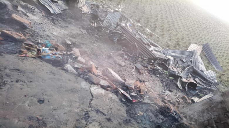 ঝালকাঠিতে জামায়াতের  অফিস ও সমর্থকের গোডাউনে আগুন