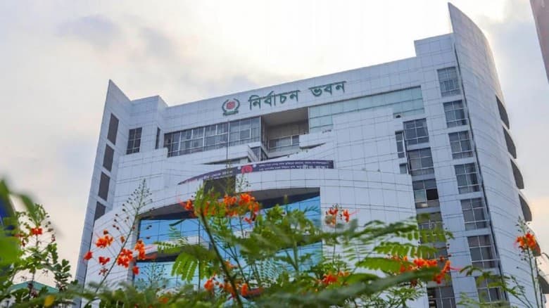 ভোটকেন্দ্রে মোবাইল ফোন ব্যবহার নিয়ে নতুন নির্দেশনা জারি