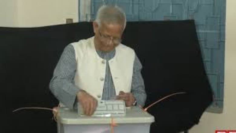 ভোট দিয়েছেন অন্তর্বর্তী সরকারের প্রধান উপদেষ্টা ড. মুহাম্মদ ইউনূস