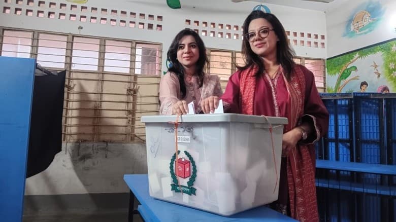 ভোট দিলেন যমুনা গ্রুপের পরিচালক মনিকা নাজনীন ইসলাম ও সুমাইয়া রোজালিন ইসলাম