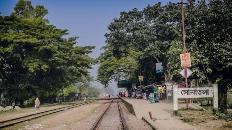 বগুড়ার সোনাতলায় ট্রেনের ধাক্কায় নারীর মৃত্যু