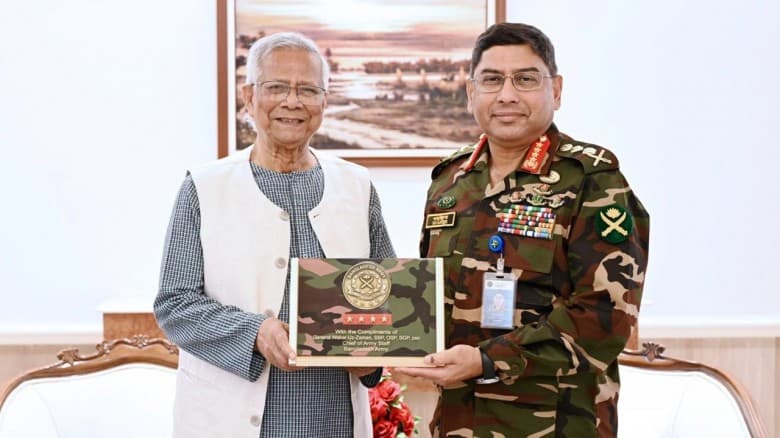 প্রধান উপদেষ্টার সঙ্গে সেনাপ্রধানের বিদায়ী সাক্ষাৎ