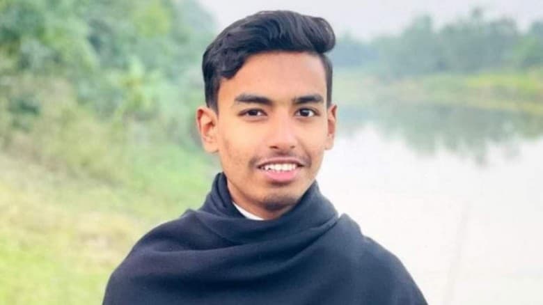 বৈষম্যবিরোধী ছাত্রনেতা মাহদী ভারতীয়  ইমিগ্রেশন পুলিশের হাতে আটক