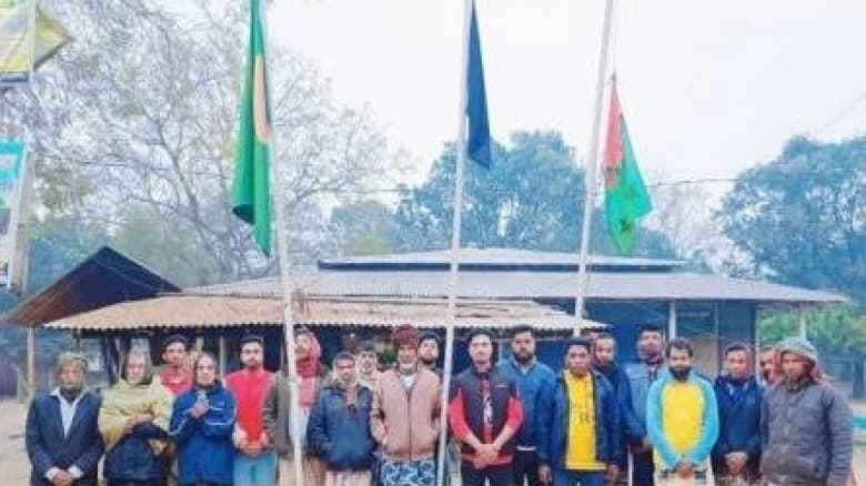 শিবগঞ্জে আওয়ামী লীগের পতাকা উত্তোলন