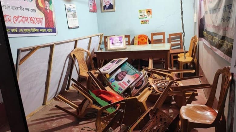 নলডাঙ্গায় বিএনপি কার্যালয়ে আওয়ামী লীগ নেতাকর্মীদের হামলা