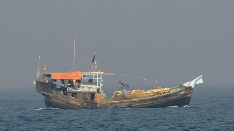 বঙ্গোপসাগরে পাথরঘাটার দুই  জেলে গুলিবিদ্ধ