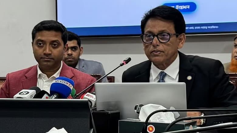 রাতে ঘোরাফেরায় জিজ্ঞাসাবাদের নির্দেশনা  শুধু নিজের এলাকার জন্য: শিক্ষামন্ত্রী