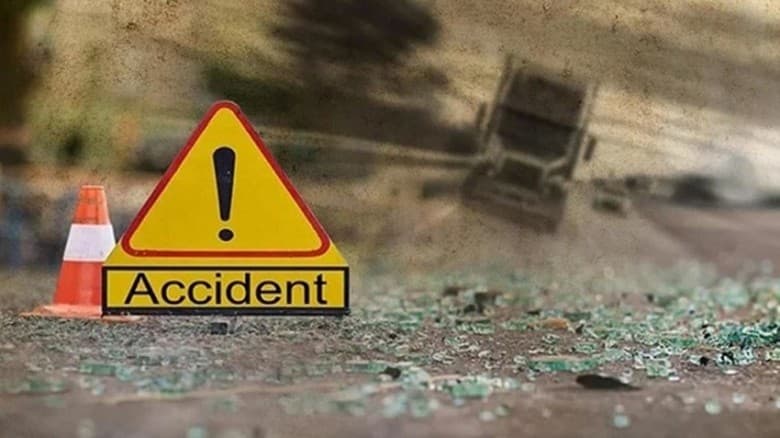 টাঙ্গাইলে ট্রাক-অটোরিকশা সংঘর্ষে দুইজন নিহত, তিনজন আহত