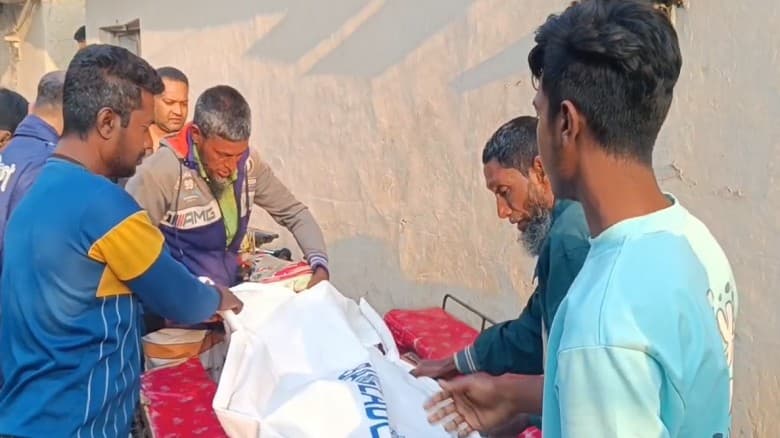 মোবাইল ফোন ঘিরে সন্দেহ, ঝগড়ার পর প্রাণ গেল দ্বিতীয় স্ত্রীর