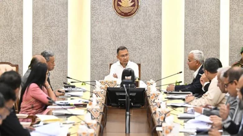 ১০ মার্চ কড়াইল বস্তিতে ফ্যামিলি কার্ড বিতরণ কার্যক্রমের উদ্বোধন