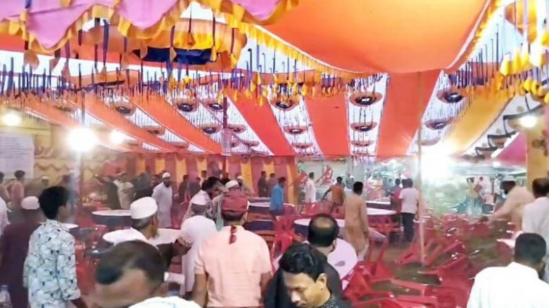 ব্যানারে নাম না থাকায় কসবায় বিএনপির দুই পক্ষের সংঘর্ষ, ইফতার মাহফিল পণ্ড