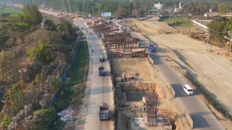 এলেঙ্গা ফ্লাইওভারসহ ১৩ কিলোমিটার সড়ক উত্তরের ঈদযাত্রার গলার কাঁটা