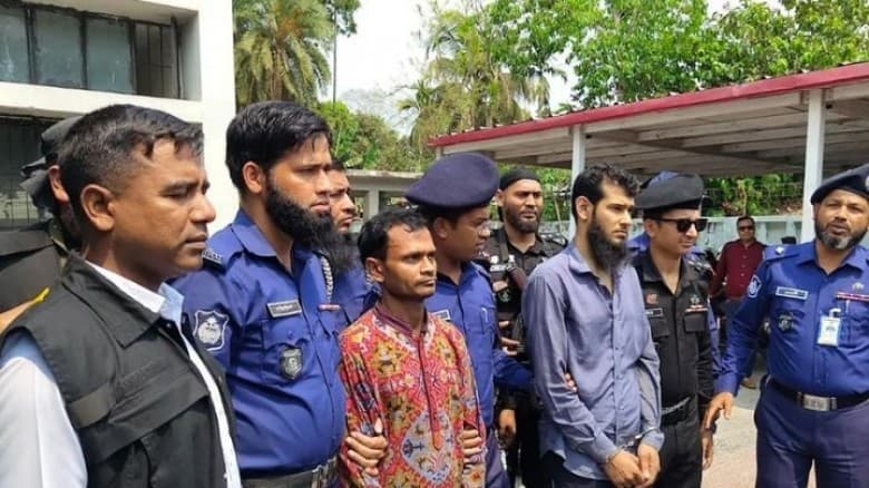 মাদক বিরোধ নিয়ে বন্ধুকে  হত্যা করলো বন্ধু