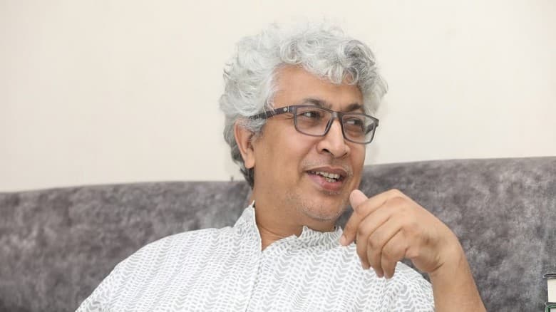 গত দেড় বছরে রাজনীতিতে  উগ্রপন্থীদের ক্ষমতায়ন