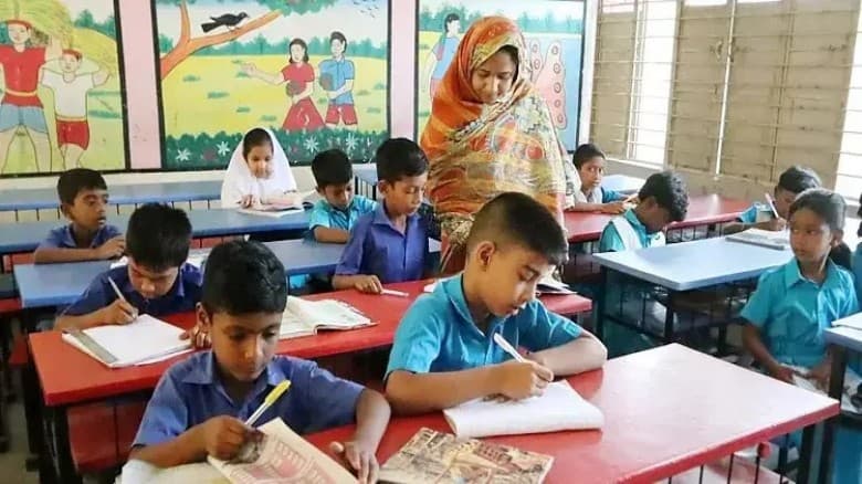 স্কুলে ভর্তিতে লটারি পদ্ধতি বাতিল, পরীক্ষা নেওয়ার ঘোষণা