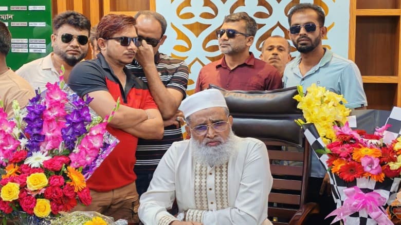 মাগুরা জেলা পরিষদের প্রশাসক হিসেবে দায়িত্ব নিলেন আলী আহমেদ