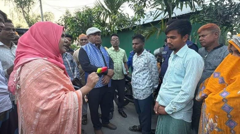 আইসক্রিমে কেঁচো পাওয়ায়  ৩০ হাজার টাকা জরিমানা