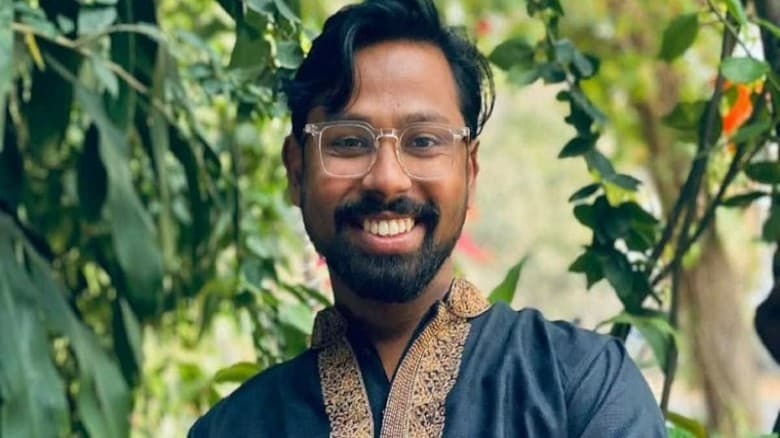 ছুরিকাঘাতে  নিহত   সাবেক সমন্বয়ক